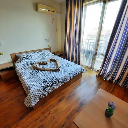 Апатаменти За Гости Sunshine И Glory Apartment Sveti Vlas Luaran gambar