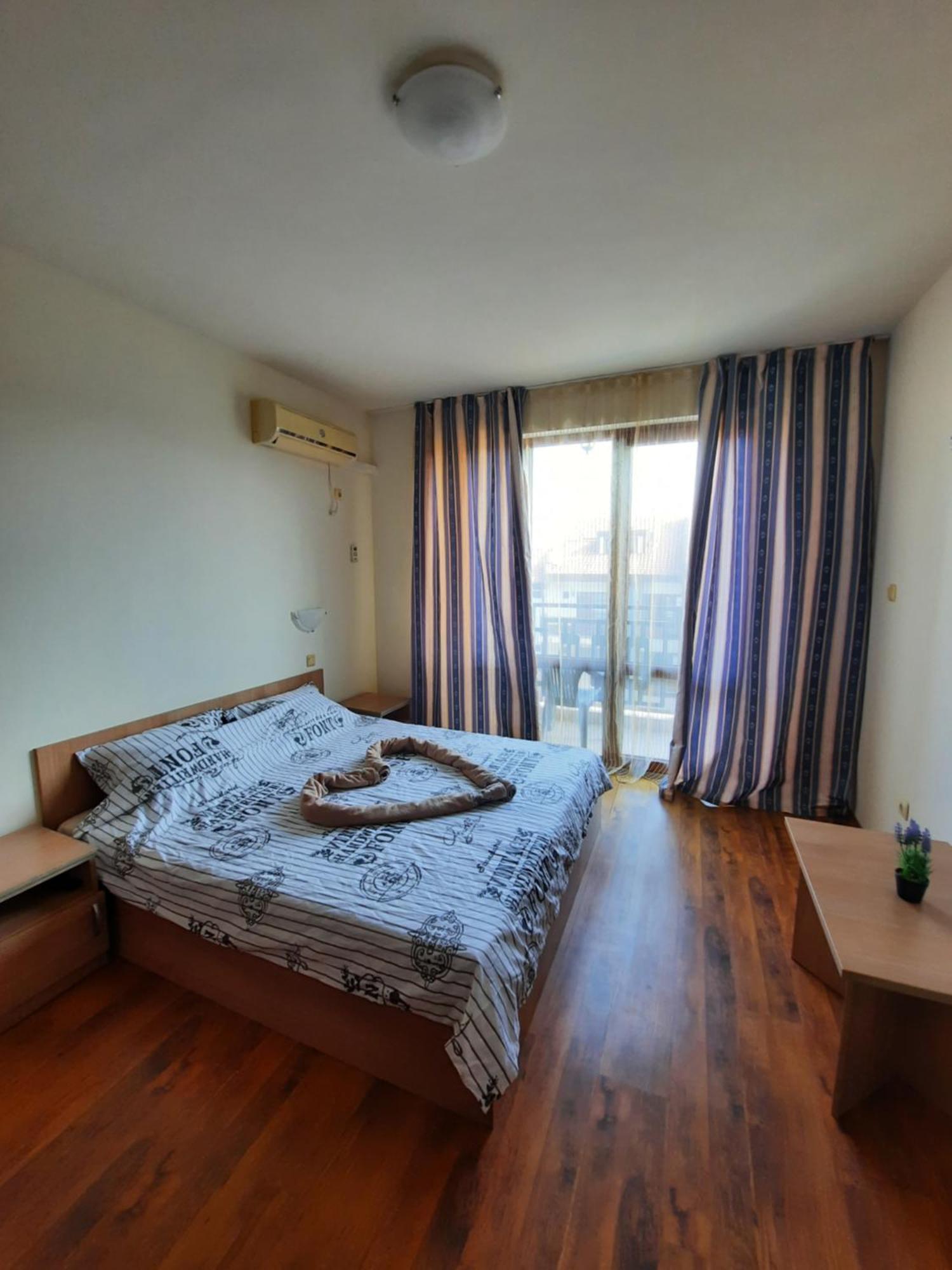 Апатаменти За Гости Sunshine И Glory Apartment Sveti Vlas Luaran gambar