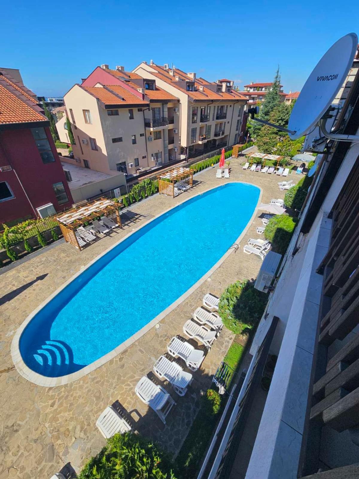 Апатаменти За Гости Sunshine И Glory Apartment Sveti Vlas Luaran gambar